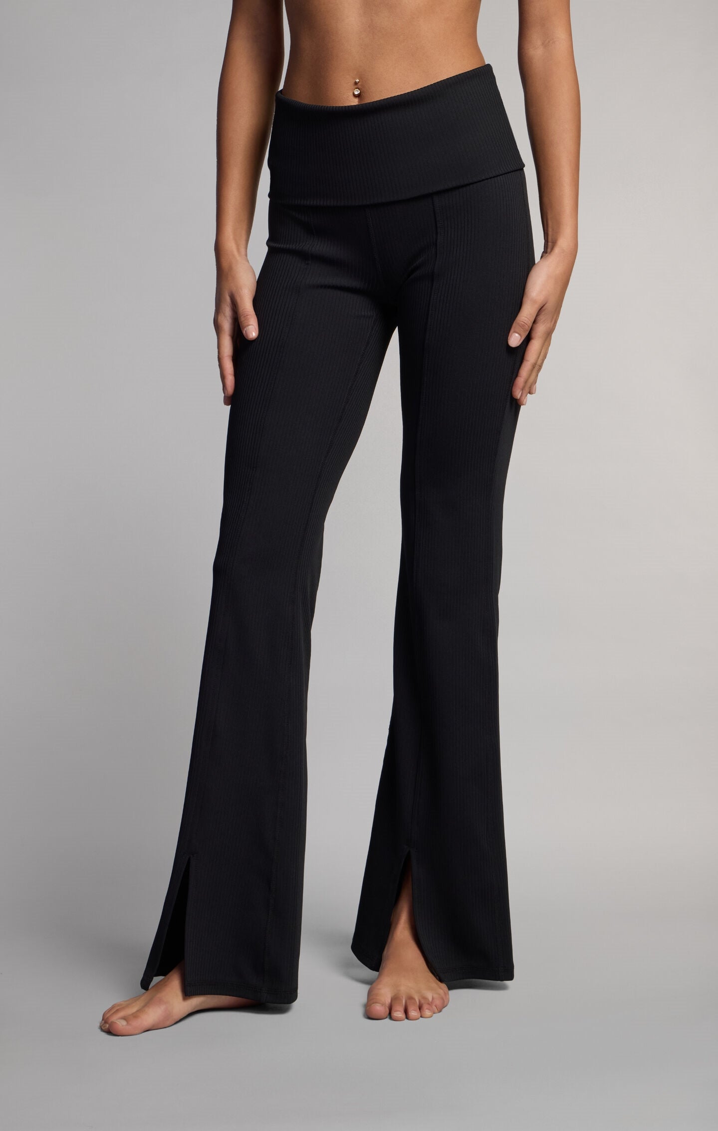 Ribbed Flare Leggings
