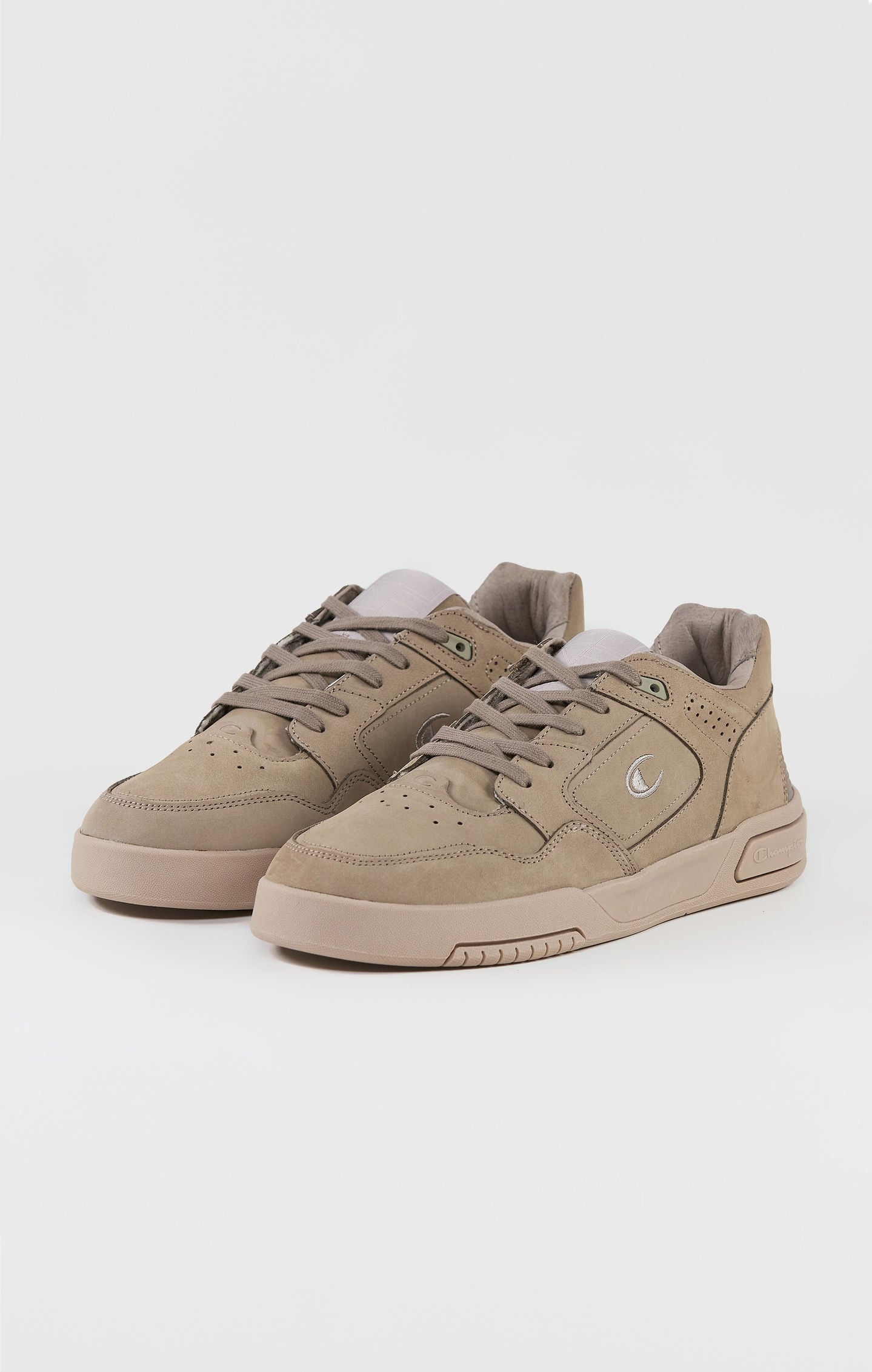 ZN80 Nubuck Low Trainers