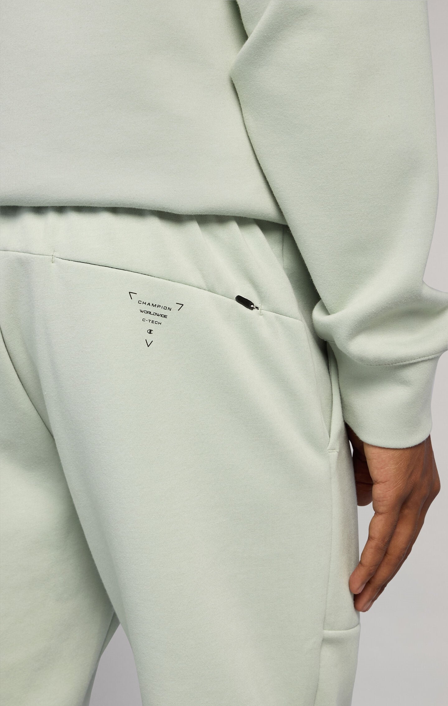 Men's Slim Fit Jogger Trousers with Ribbed Cuffs in Stretch Interlock C-Tech