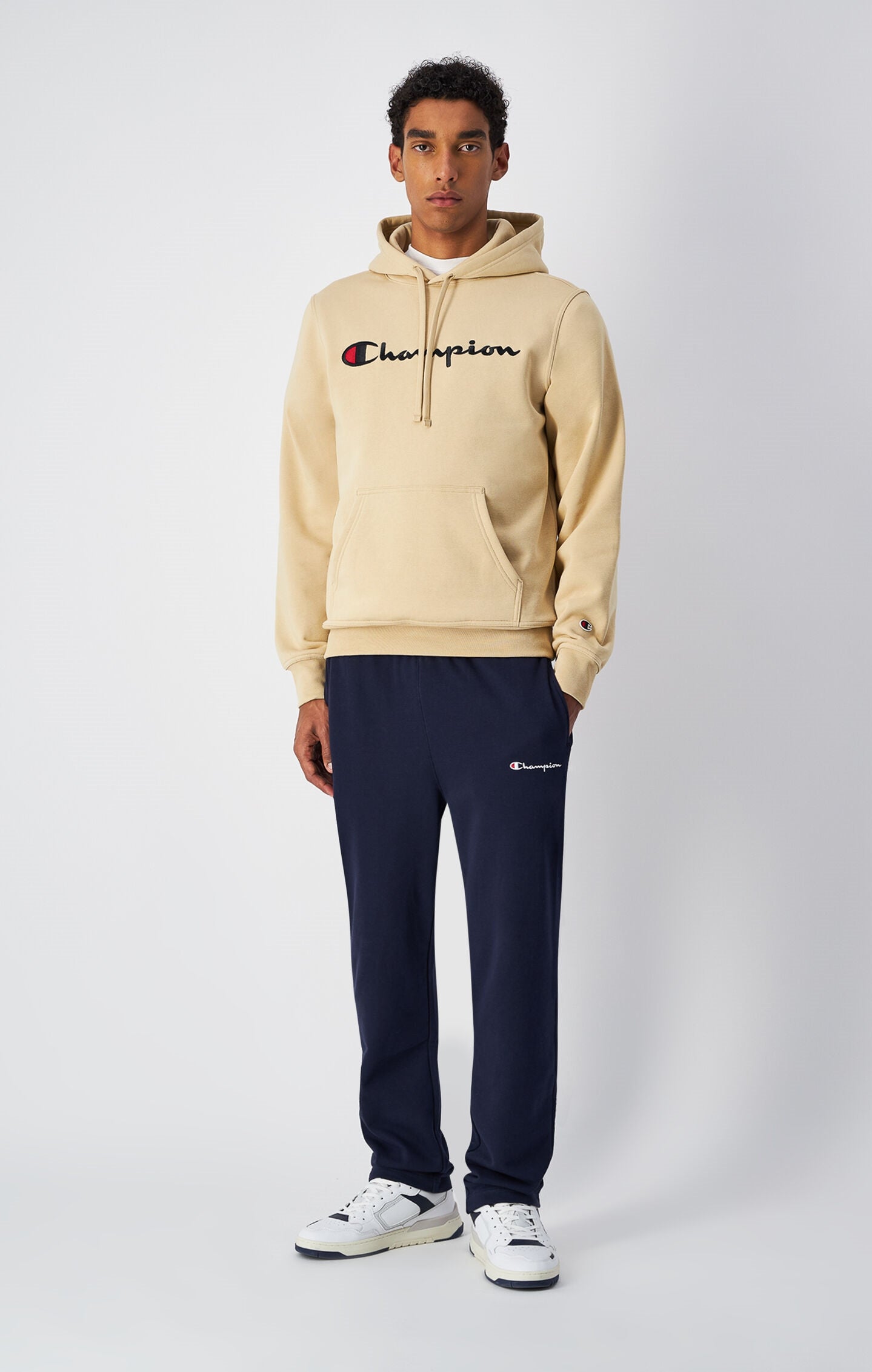 Men's Lightweight Straight-Leg Jogger Sweatpants with Small Embroidered Logo